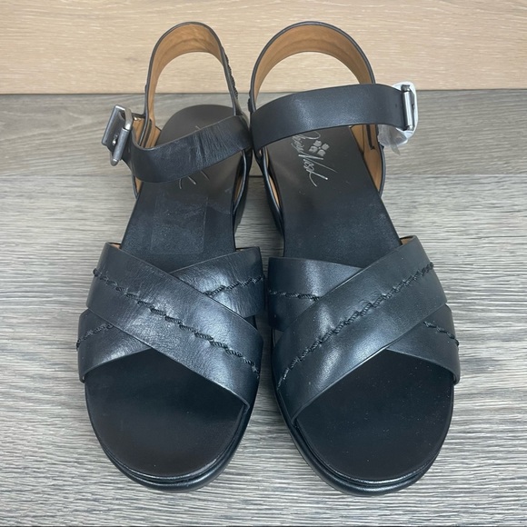 Patricia Nash Leila Wedge Sandals - Black size 9.5 NWB - Picture 16 of 17